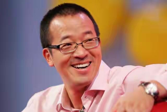 俞老师一生与人为善，以善制恶，也收获了今天的成就，而唯有两从门下走出的大网红让其