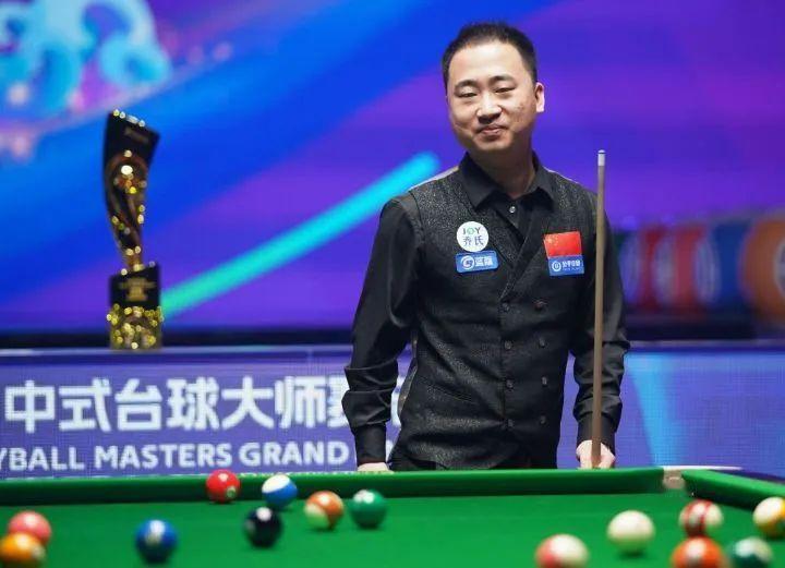 看球啊！
楚秉杰 vs 张堃鹏的历史交手战绩对比
冠军预测
一、历史交手战绩（近