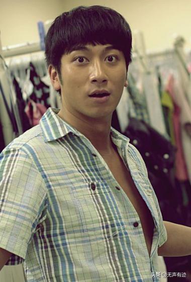 这种锅盖头，硬汉吴卓羲来了，也驾驭不了，显得又呆又傻！