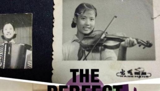 涛麻麻虽然没让刘涛学手风琴，但刘涛演了个会拉手风琴的角色涛麻麻还会唱京剧，刘涛演