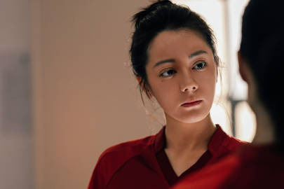 迪丽热巴迪丽热巴钰珑好想和钰珑一起踢足球