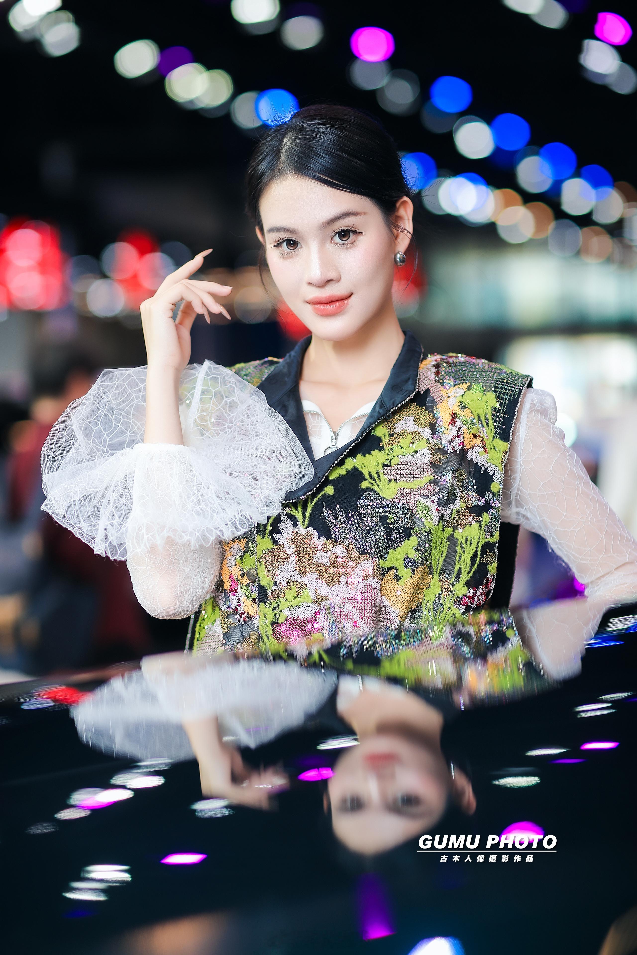 2026成都国际车展北汽展台模特 2026成都国际车展成都车展 