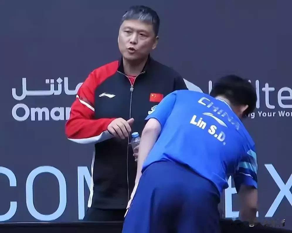 2026年林诗栋一共输了四场比赛
WTT多哈冠军赛止步4强，输给世界排名第13的