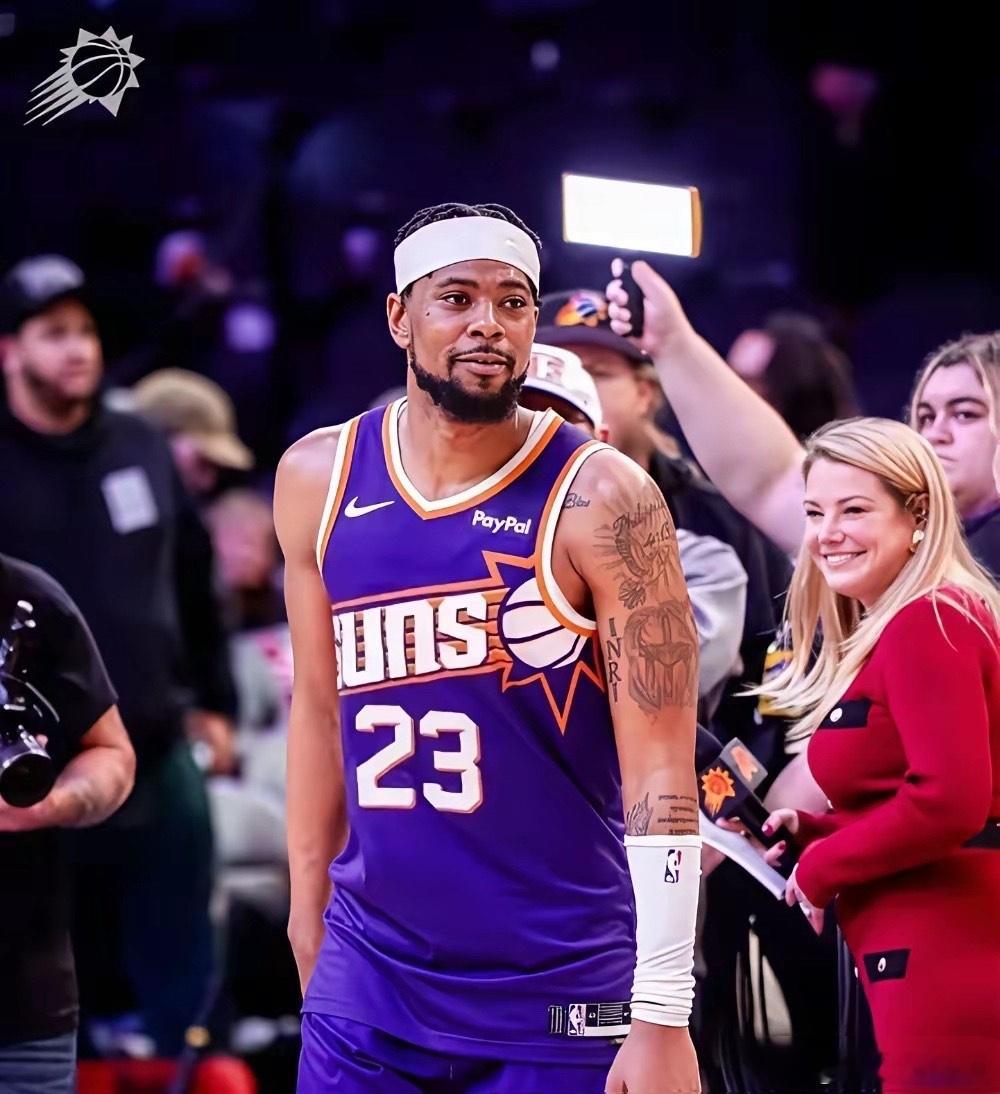 200万湖人都不愿意留，如今打出2000万身价古德温今日替补打了30分钟，投篮1