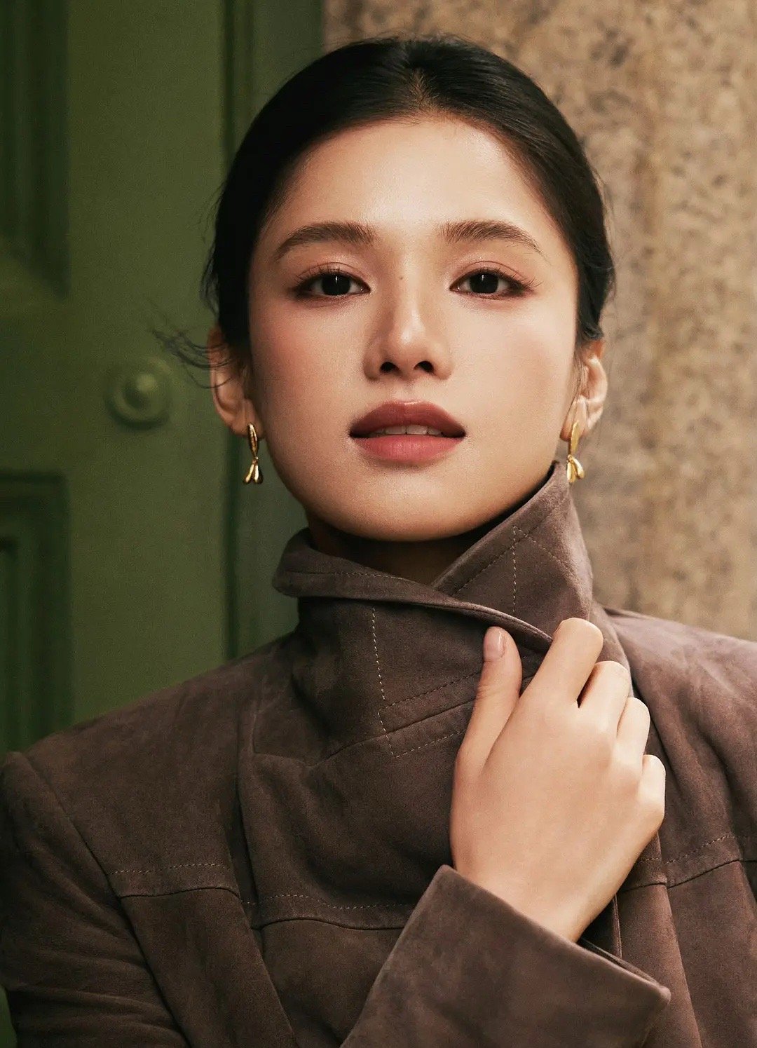 张婧仪完全不网红感，本人也是越来越松弛 ​​​