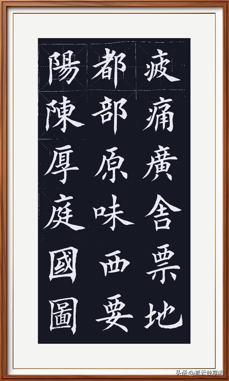 昨天看《主角》，其中有一个镜头，在易秦娥农村的家，早上去看日出，易秦娥在前边走，