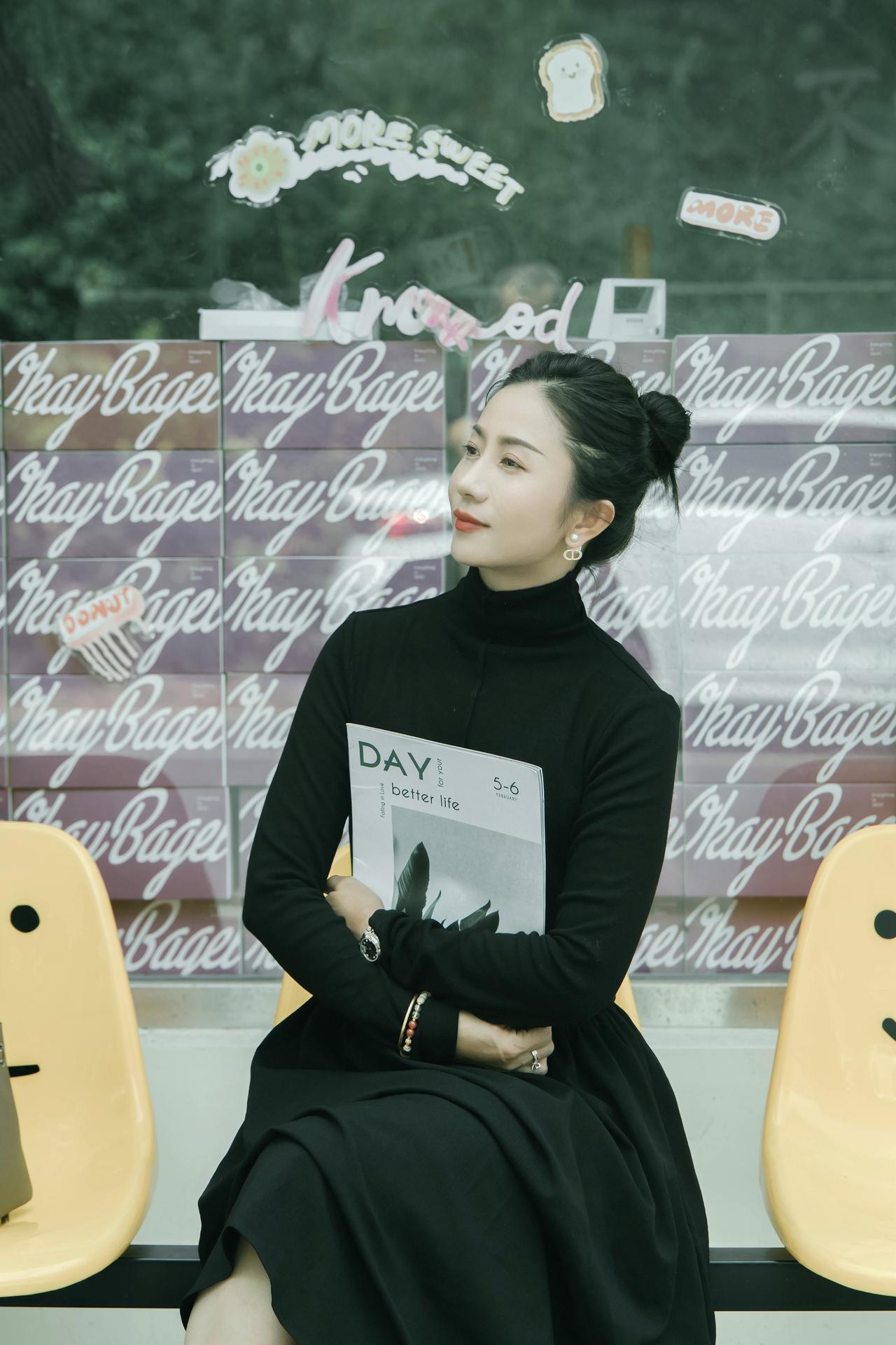 佳能EOS R 街拍时尚氛围感大片街拍 人像拍出电影感 故事感照片