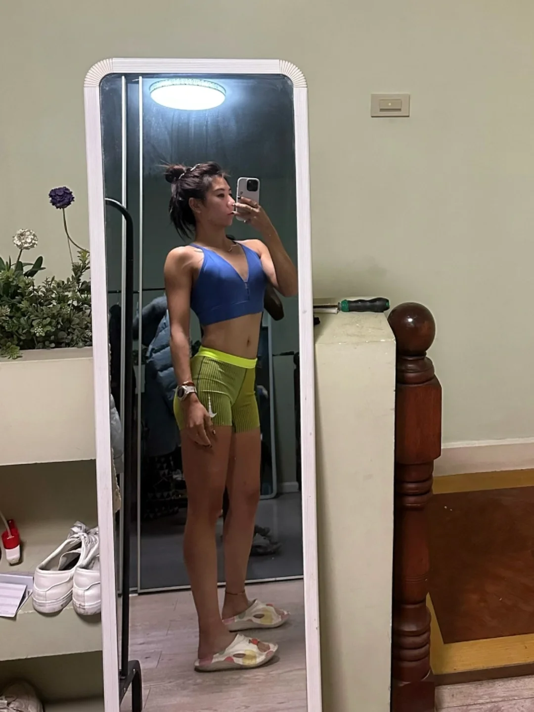 你不赞 我不赞 我发照片给谁看？