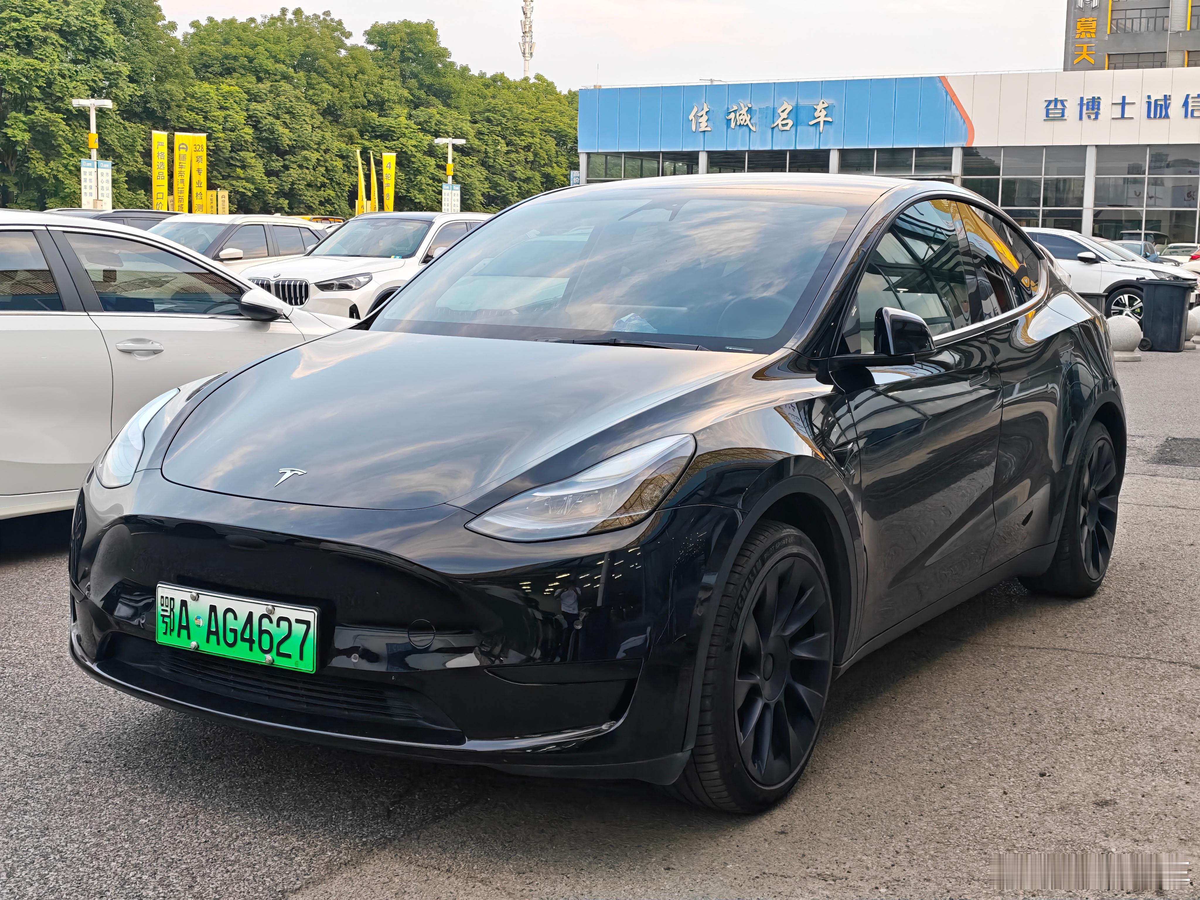 疯狂补货 再拿一台23年上牌model Y 一手车 原漆带车衣 选装大轮毂 5.