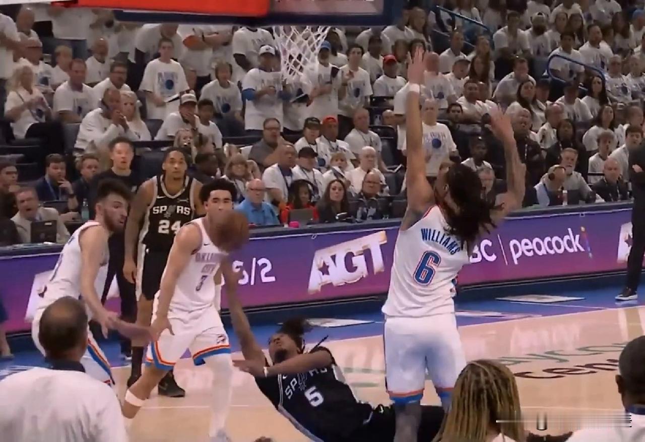NBA西决G5实时战况，亚历山大19分领衔队内三人上双，尚帕尼17分，雷霆半场领