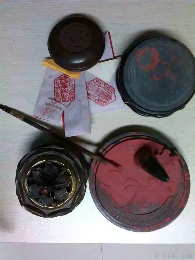 按五行来讲，一个人心里怨气执念太重，浊气郁结，气场浑浊，再好的缘分也接不住。不要