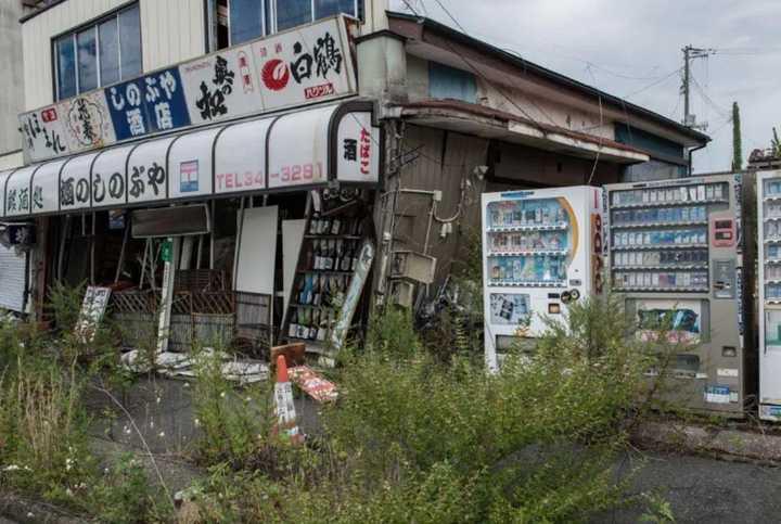 现在怎么没人谈，日本福岛核电站，核辐射，核废水，问题啦？
因为事实是日本福岛核电