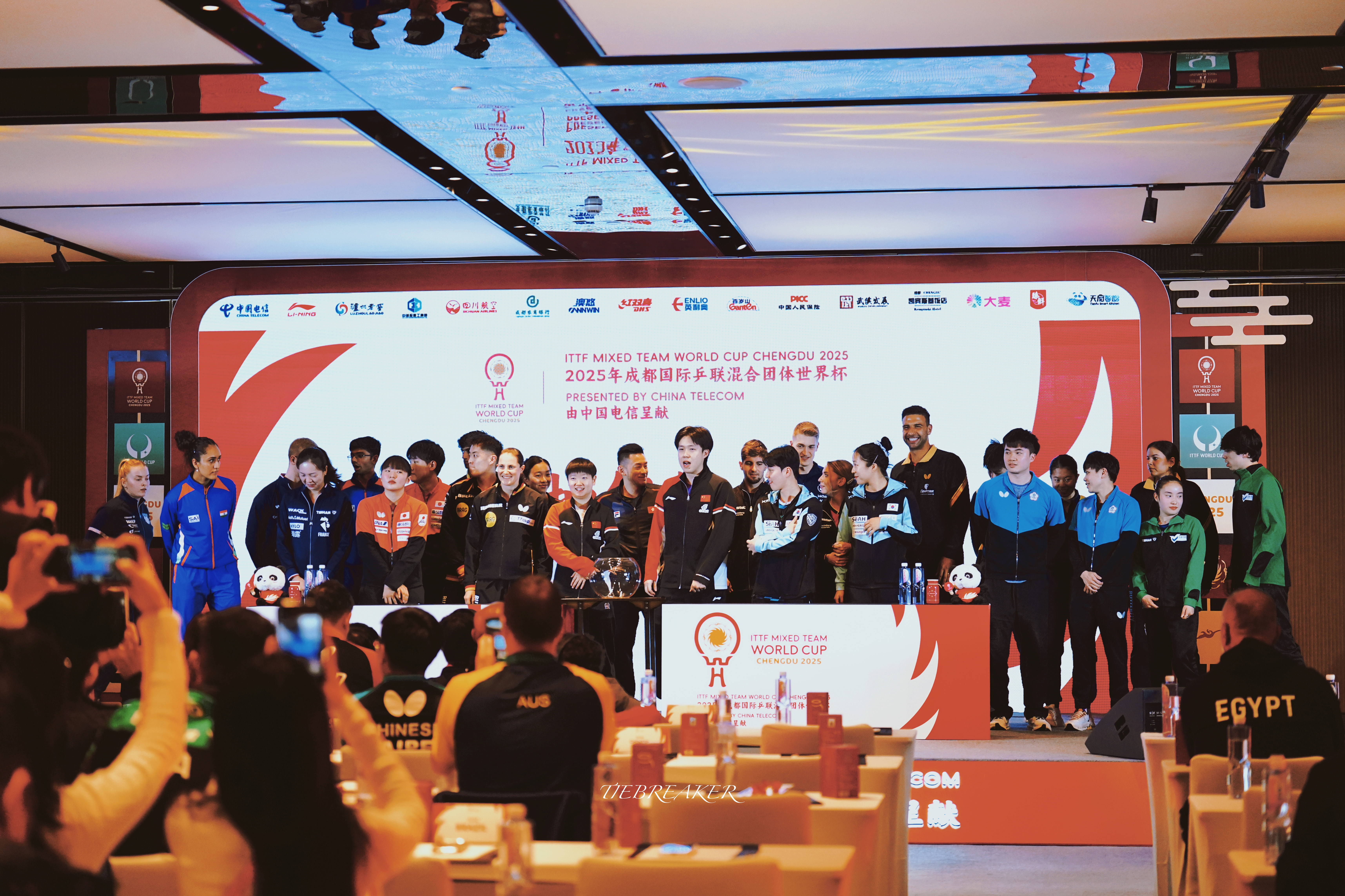 During the draw.｜随机掉落.2025成都混合团体世界杯 成都