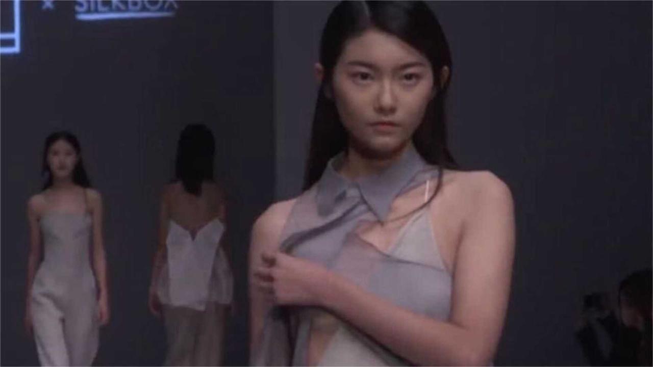 2026年6月13号6点，这时间在老黄历里可有不少讲究。这天是四月廿八，丙午马年