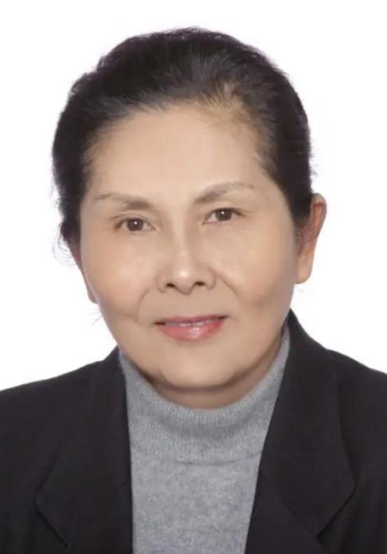 我国顶尖半导体教授李爱珍，申请中科院院士被淘汰，不料2007年，她竟然摇身一变成