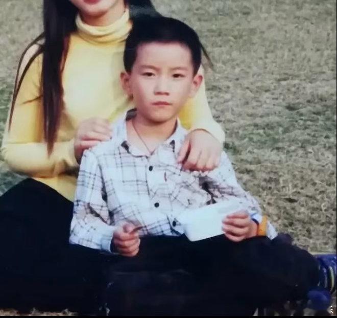 看到王子奇小时候的日记了王子奇小时候的日记被翻出来了💫演员的细腻藏在细节！王子
