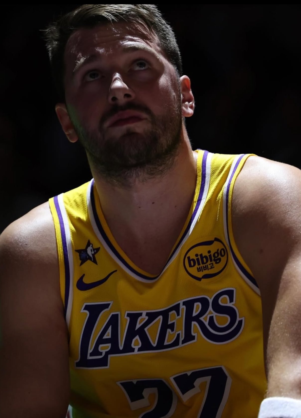 太炸裂了！过去6场的东契奇……——对掘金，38分13篮板10助攻——对快船，32