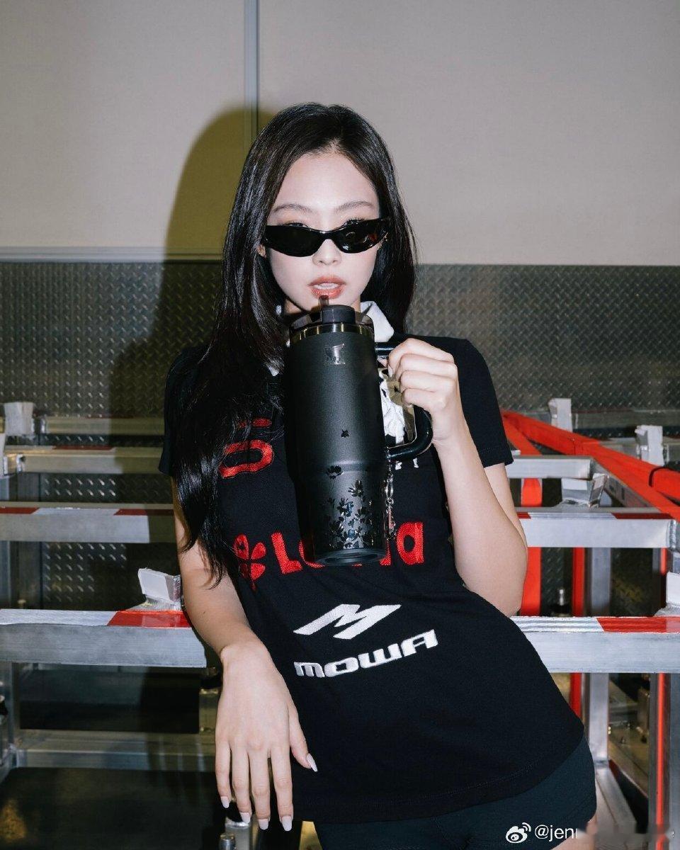 这是Jennie还是沈佳润请放过Jennie也放过沈佳润[怒]是谁要害妹妹！?两