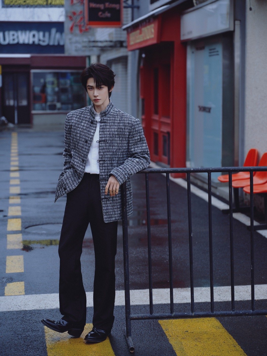 刘宇｜巴黎时装周造型出图，受邀参加Shiatzy Chen 2026秋冬大秀，身