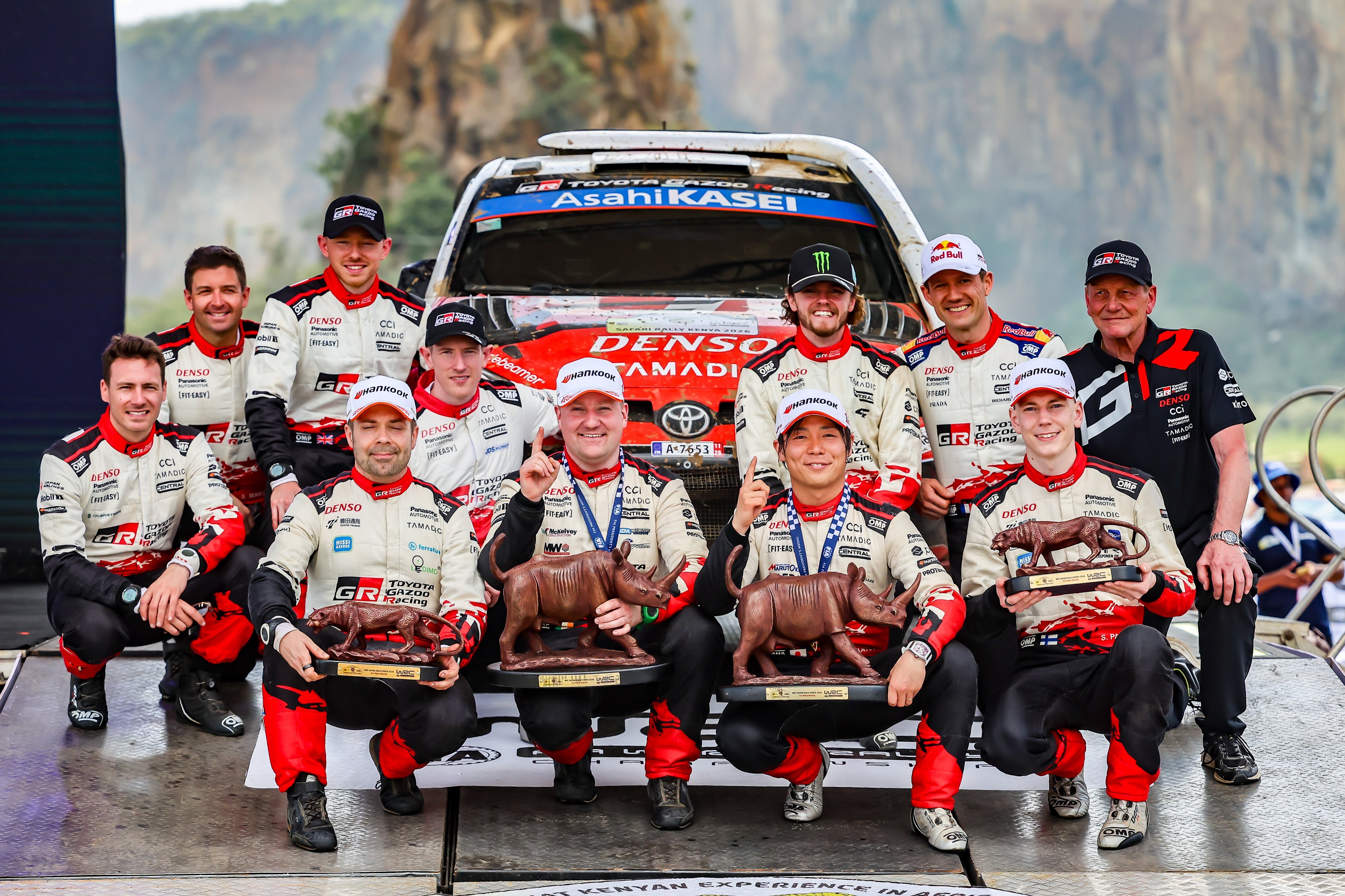 WRC东非拉力赛，虽然丰田争冠组周六集体提前下班，不过最终胜田贵元实现生涯首胜，