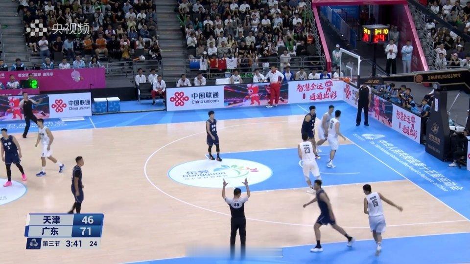 杜润旺这节投进的第四个三分球，个人得分也来到14分，三分球6中4。第十五届全运会