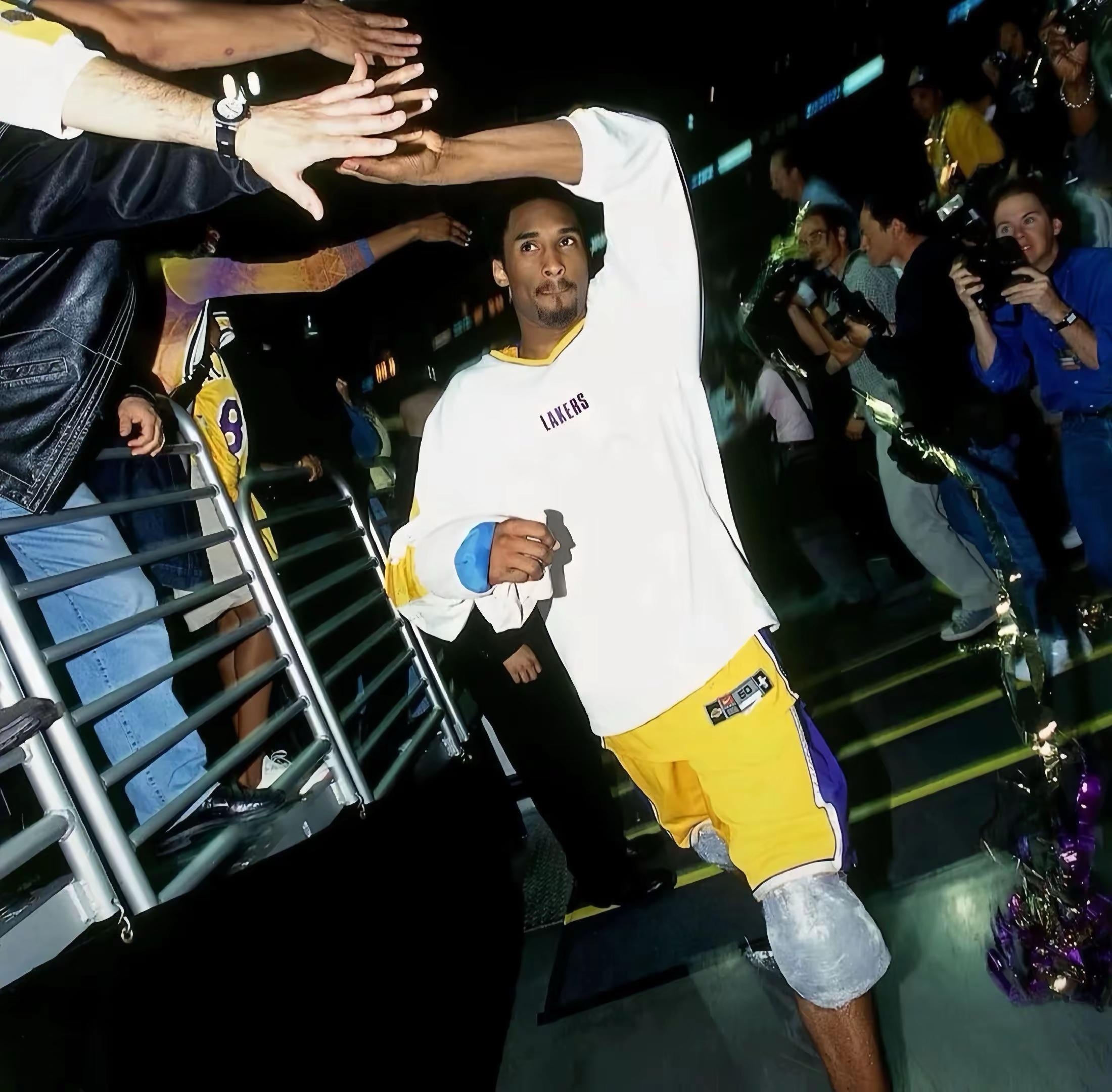 我一直在 这句话永不过期！科比KobeBryant只关于科比 ​​​