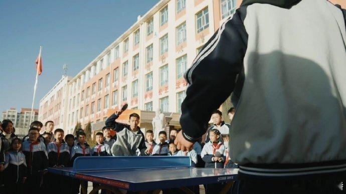 原来县域中小学也有乒乓球联赛 榜样的力量在此刻具象化了 王楚钦青少年战绩 刷到高