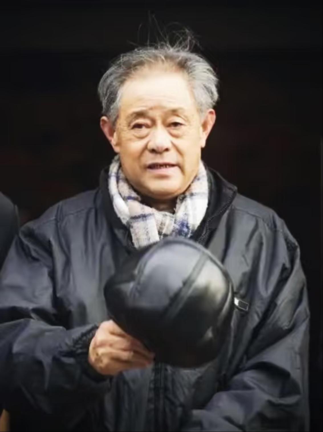 江苏已经针对南博文物管理问题，成立了调查组。

我估计现在最坐不住的那个人就是徐