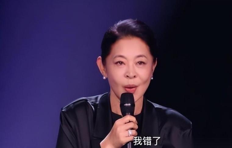 4月4号晚上，倪萍直接冲上热搜第一，这次可不是啥好事，全是因为《乘风2026》直