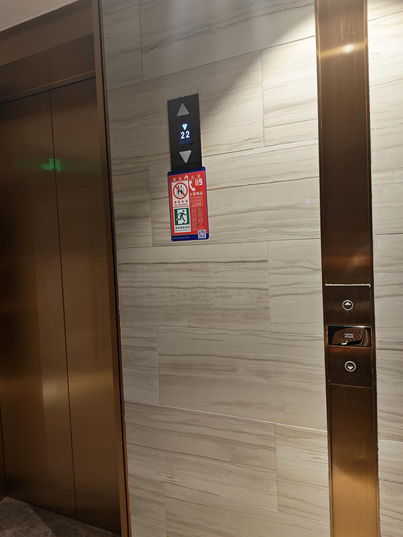 冬日生活打卡季跑小区里面，真的有意思吗？总感觉现在是拼的最佳时期了，等到六七月份