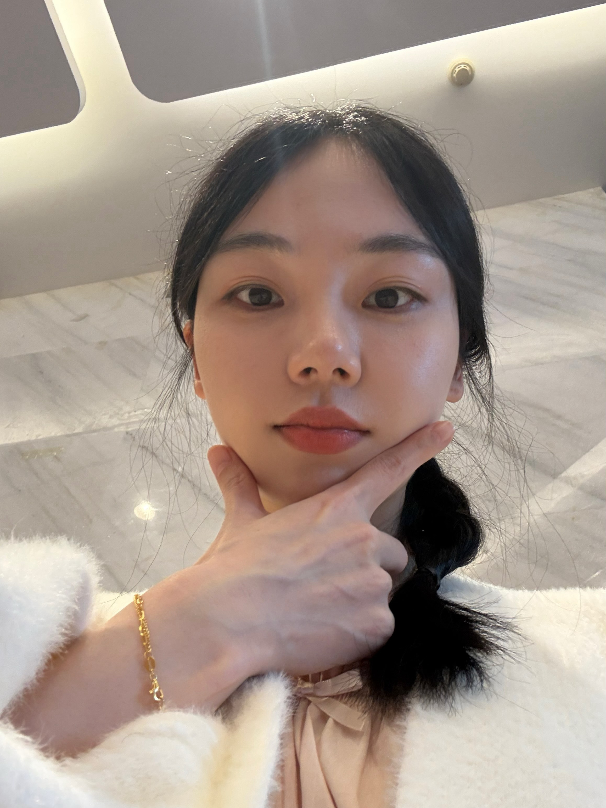 第一次参与三百多人的大型活动 起个大早忙活 活动还没开始我人已经燃尽了给我的小手