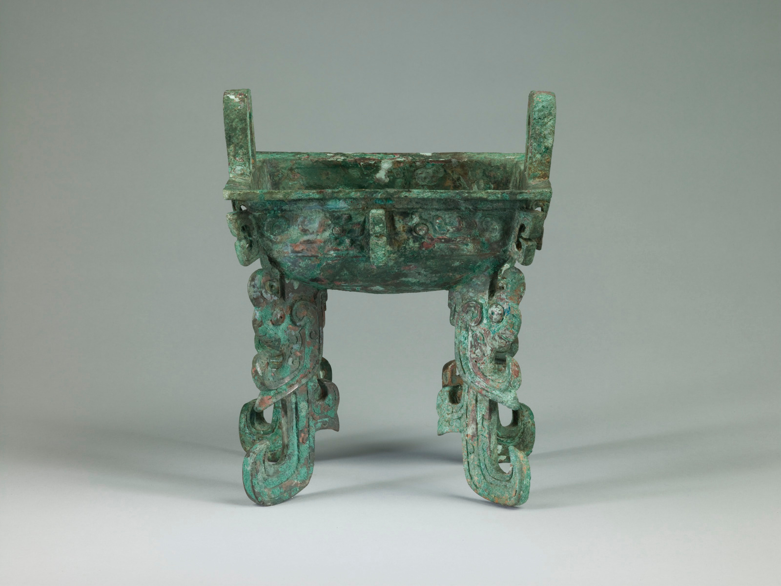 美国圣路易斯美术馆藏商末周初“亚丑父丁” 鸟扁足方鼎 