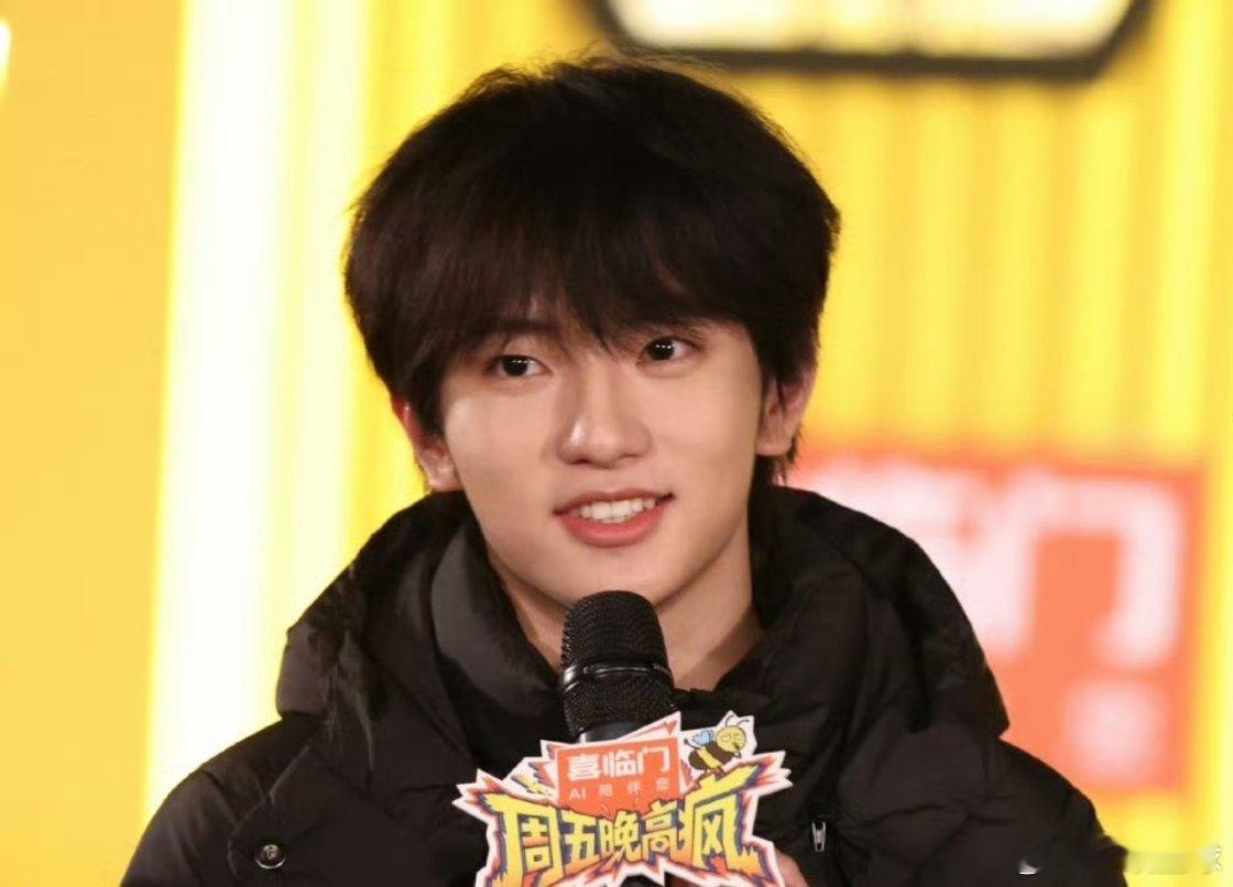 2026开年最癫发布会！穆魏双神一秒破功，笑到打鸣！周五晚高疯发布会好癫周五晚高