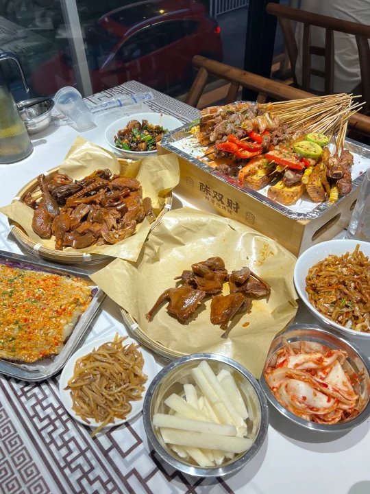 杜海涛都爱吃的店，卤水鸭好jue！