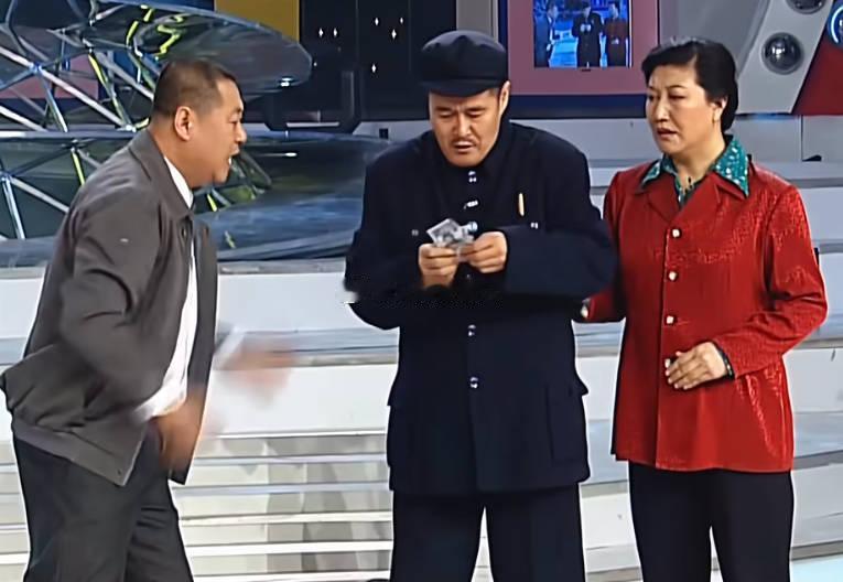 王树国谈福耀科大各院系要自负盈亏    自负盈亏？这么快，就要要求高校院系自负盈