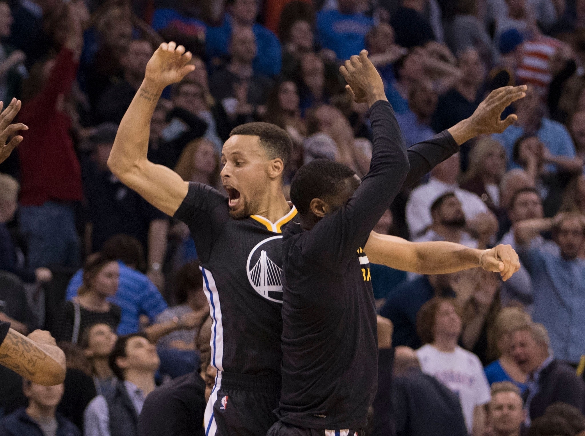 不失误就能赢了，求求🙏🏻勇士vs火箭