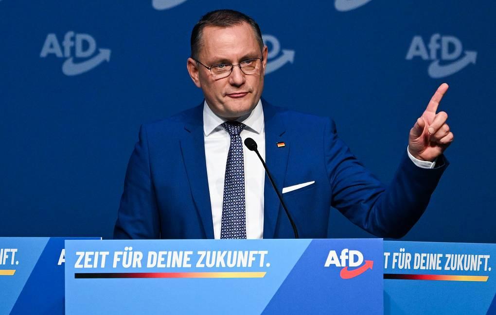 德国党领导人抨击梅尔茨关于征用俄罗斯资产的立场
“花别人的钱比花自己的钱容易得多