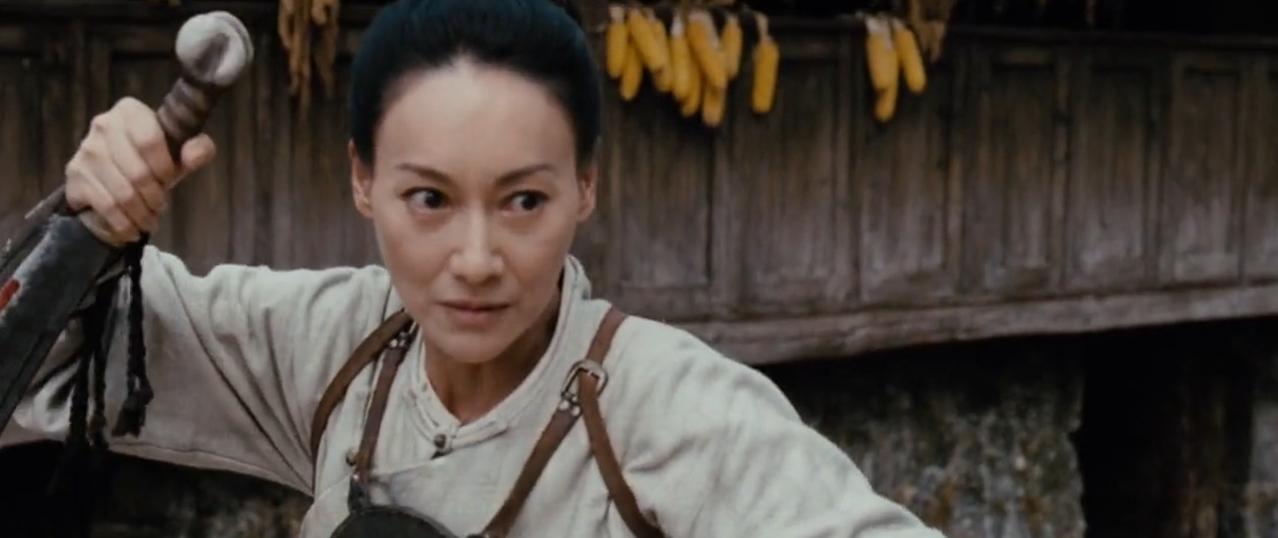 《武侠》中“唐龙回归”使用的失真音乐
在“唐龙回归”这个段落中，甄子丹所饰的唐龙