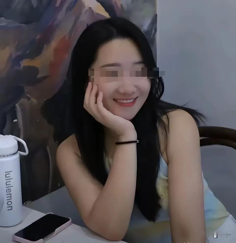 反什么转？肯定就是医院的过失。即使女子未明确说是被毒蛇咬的，但不是有这种可能吗？