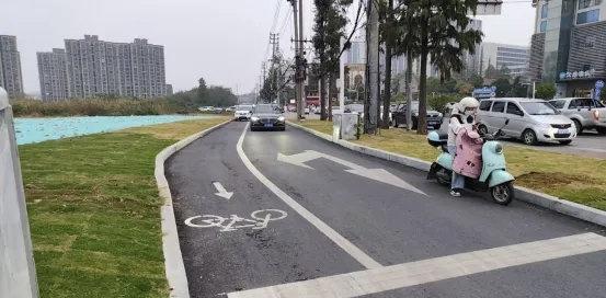 【英雄城交通•道路 | 出行更顺畅、更安全！高新区多条主干道拓宽改造完工】
南昌