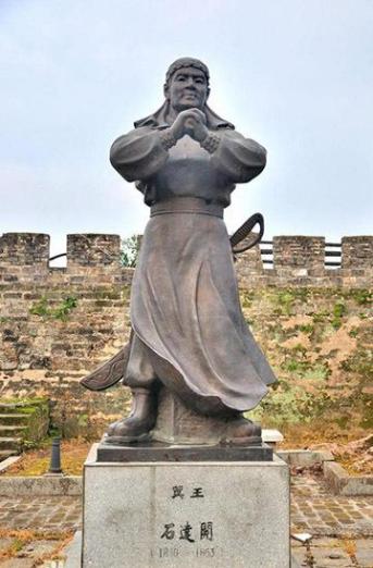 1863年，慈禧下令将石达开5岁的儿子凌迟处刑，且要刚满3000刀。但是，剑子手