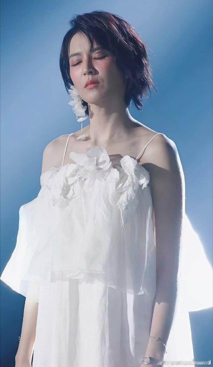 张月你也很为曾沛慈啄米吧乘风2026 始于音色，陷于气质，张月全程花式安利，妥妥