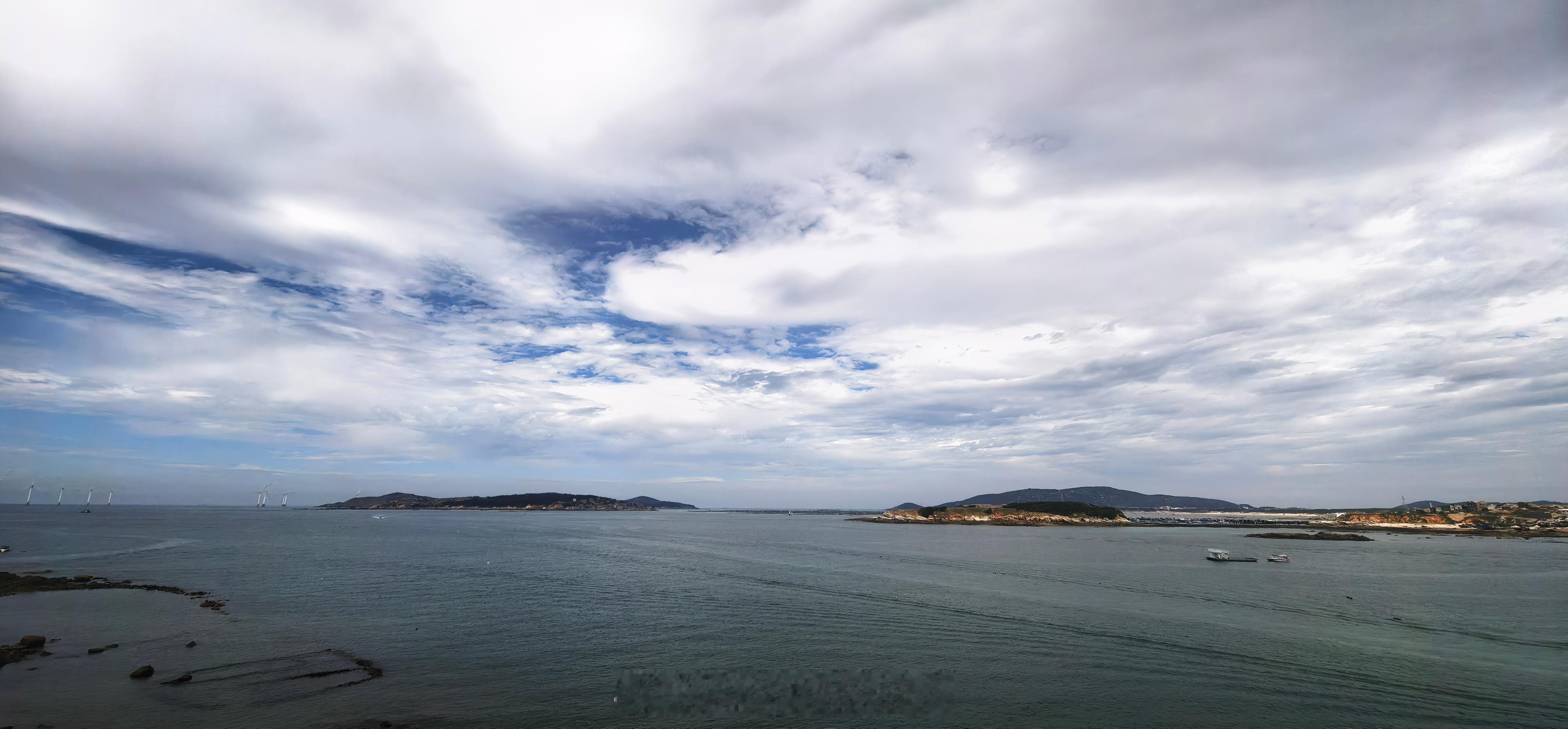 平潭岛，像幅画，一半海水一半沙。海风吹走心头闷，此身何必问天涯。大海平潭 福州·