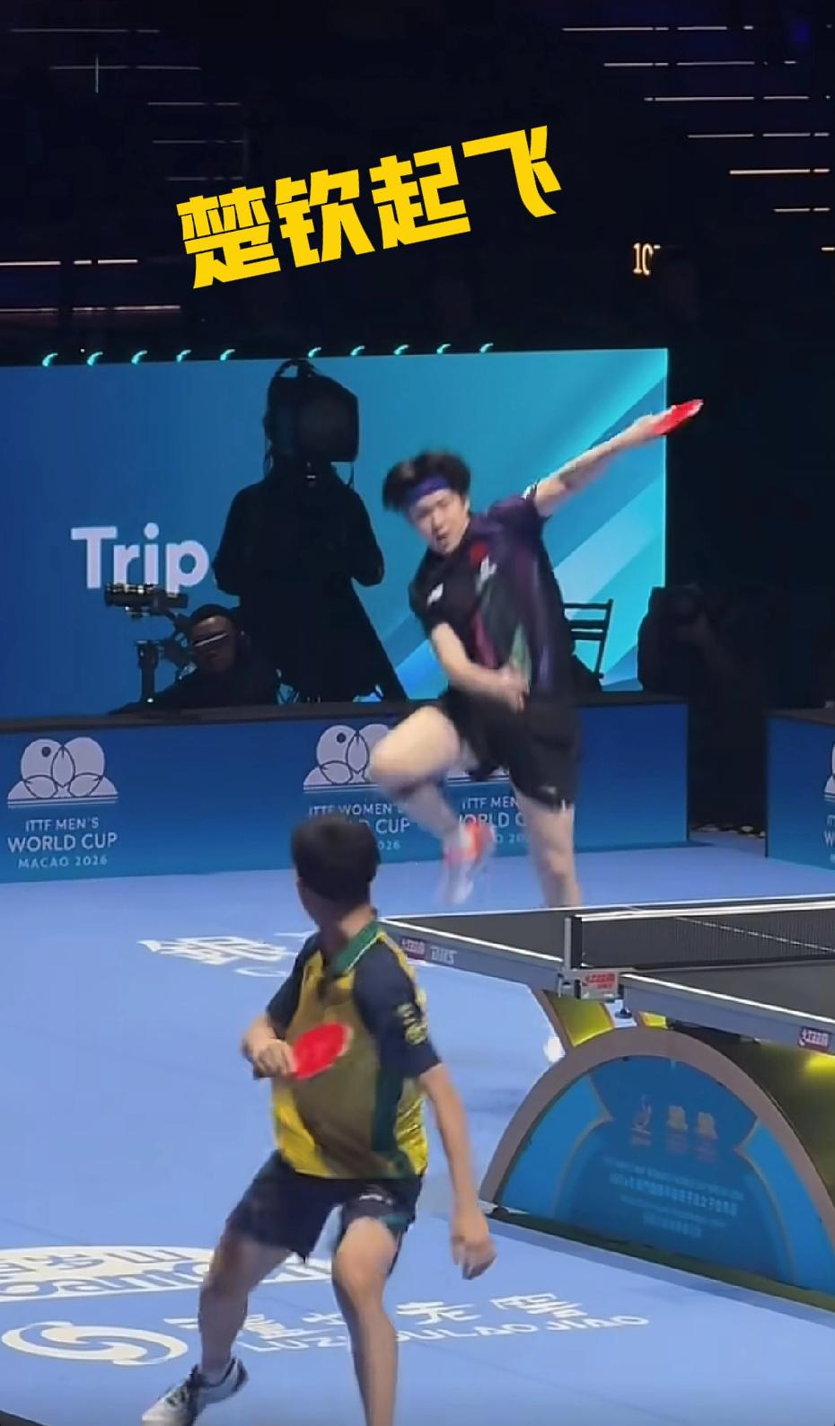 楚钦进16强了
恭喜楚钦晋级淘汰赛
楚钦3-0卢伟
比分：11-4；12-10；