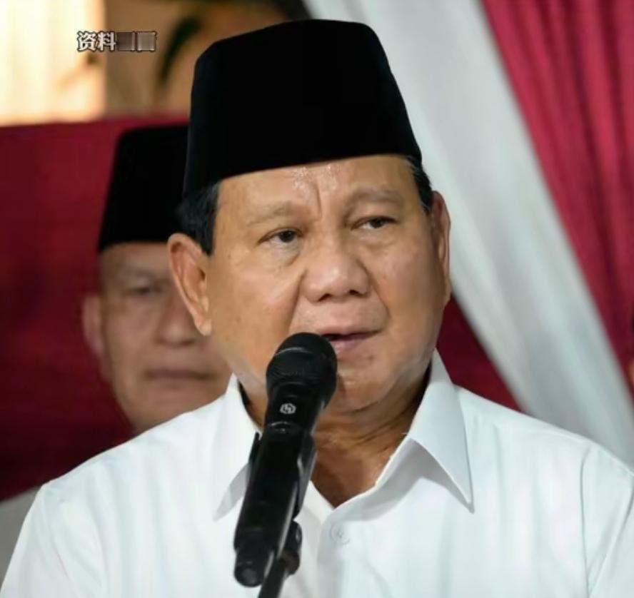 中国行我也行，纯粹是幻觉。
 
曾经，雅加达的决策层们认为自己手里握着两张通往“