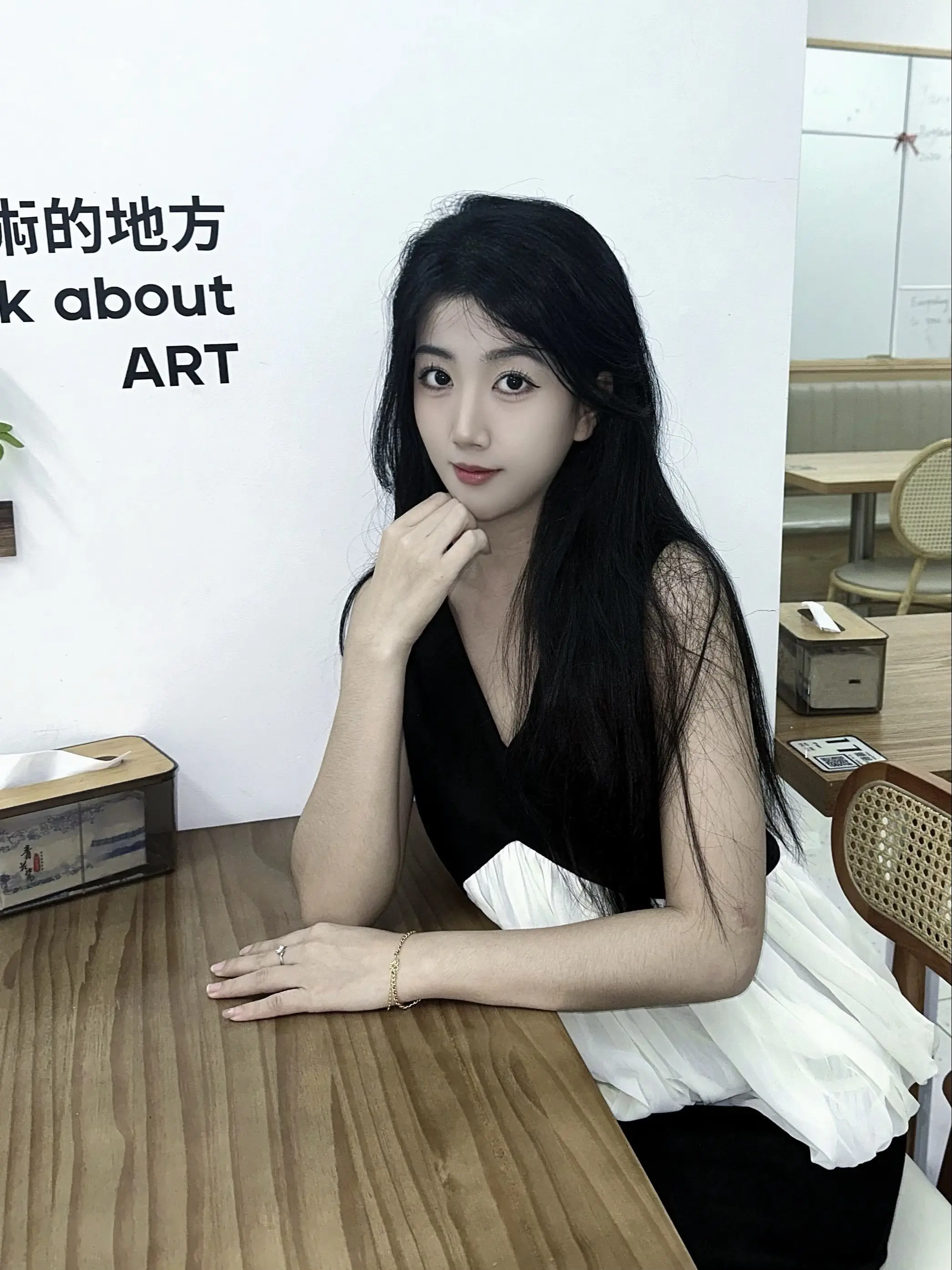 今天不搞笑 今天当寿星 2字开口的最后一个生日 有趣有爱无灾无难🍰