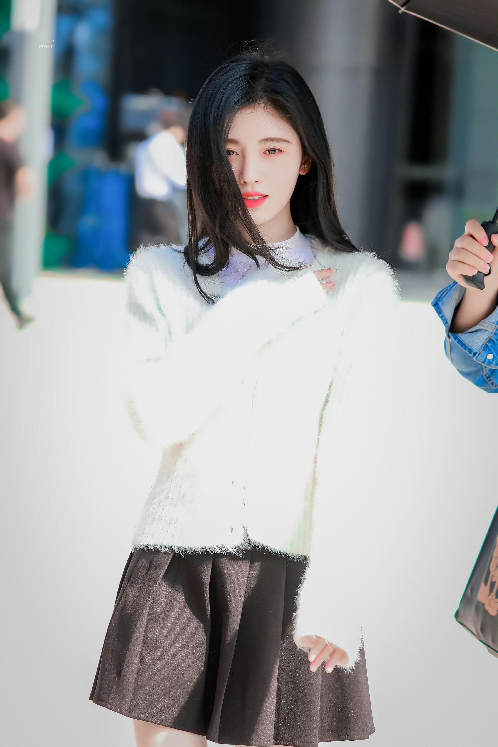 🍊💙鞠婧祎阿黛🍊💙鞠婧祎来战🌸一边涂鸦 一边消散的镜中花𓏵𓏴°゜?