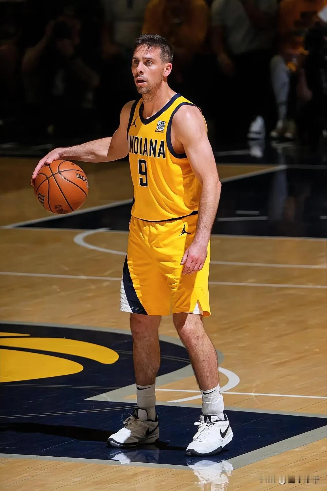 小人物也能名留青史，麦康纳5助攻5抢断成为NBA总决赛第一人！

今天步行者可谓
