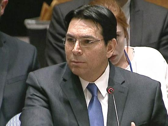 以色列代表在联合国哭诉：伊朗导弹袭击时，以色列人只有15秒躲避时间。

新华社消