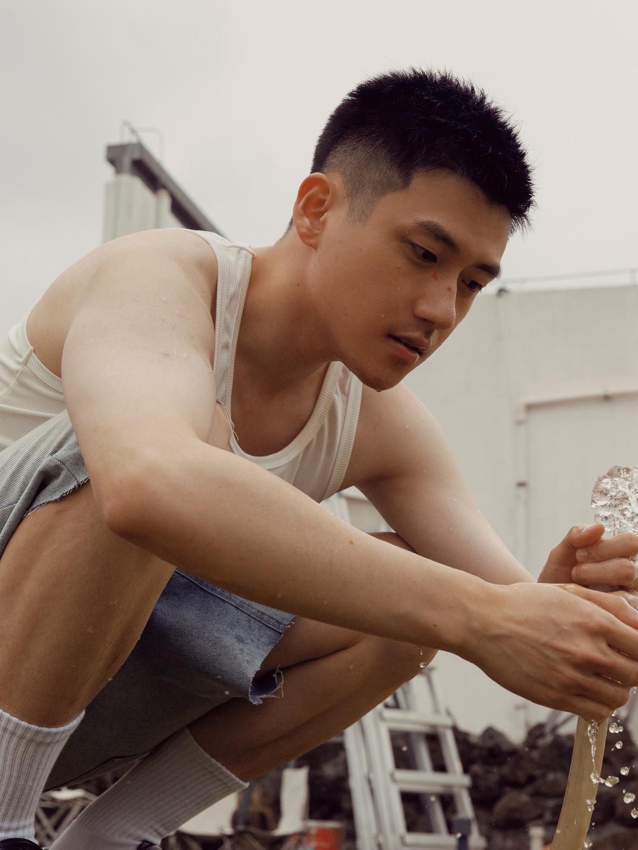 原来春天这么美好，还好没有烂在冬天里宝藏男孩 男生摄影